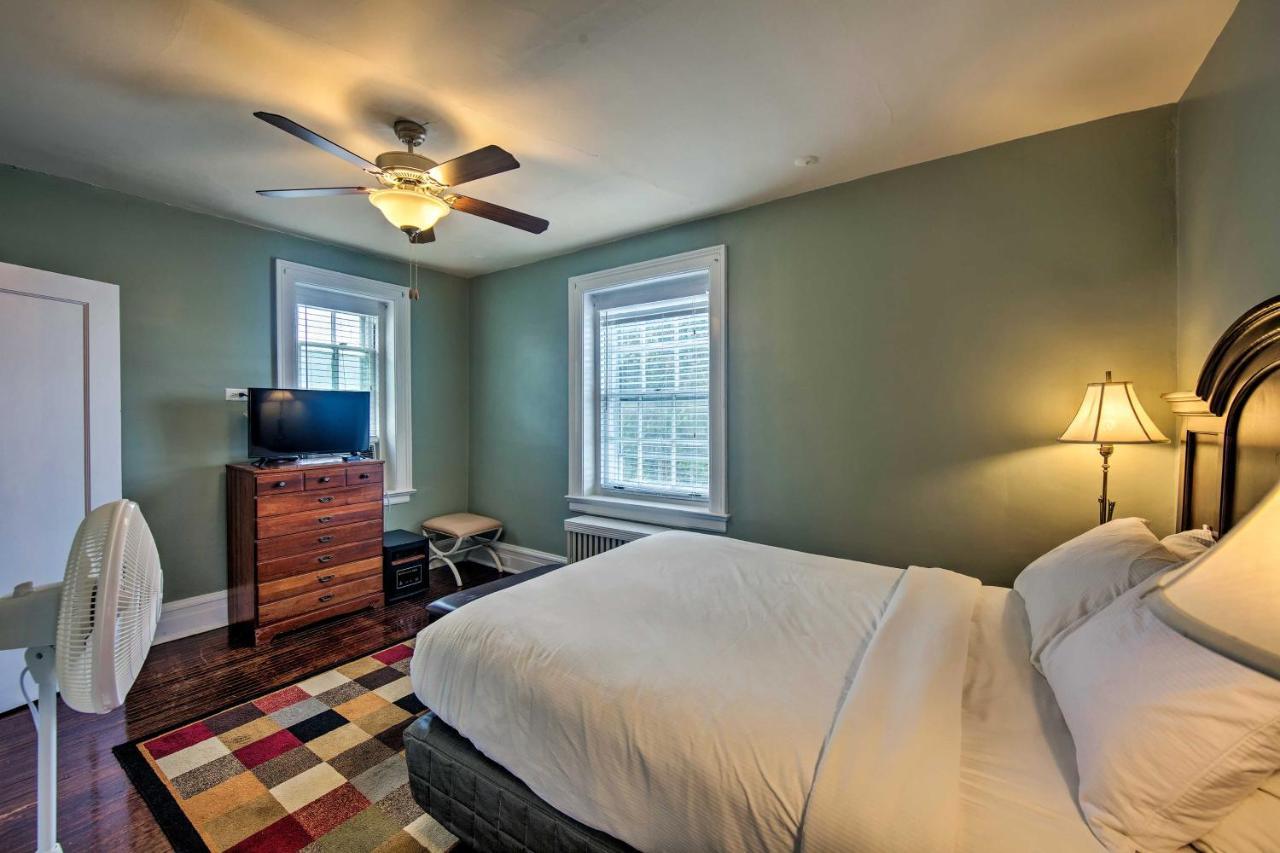 Reading Apt, Walk To Shops, Dining And City Park! Exterior photo